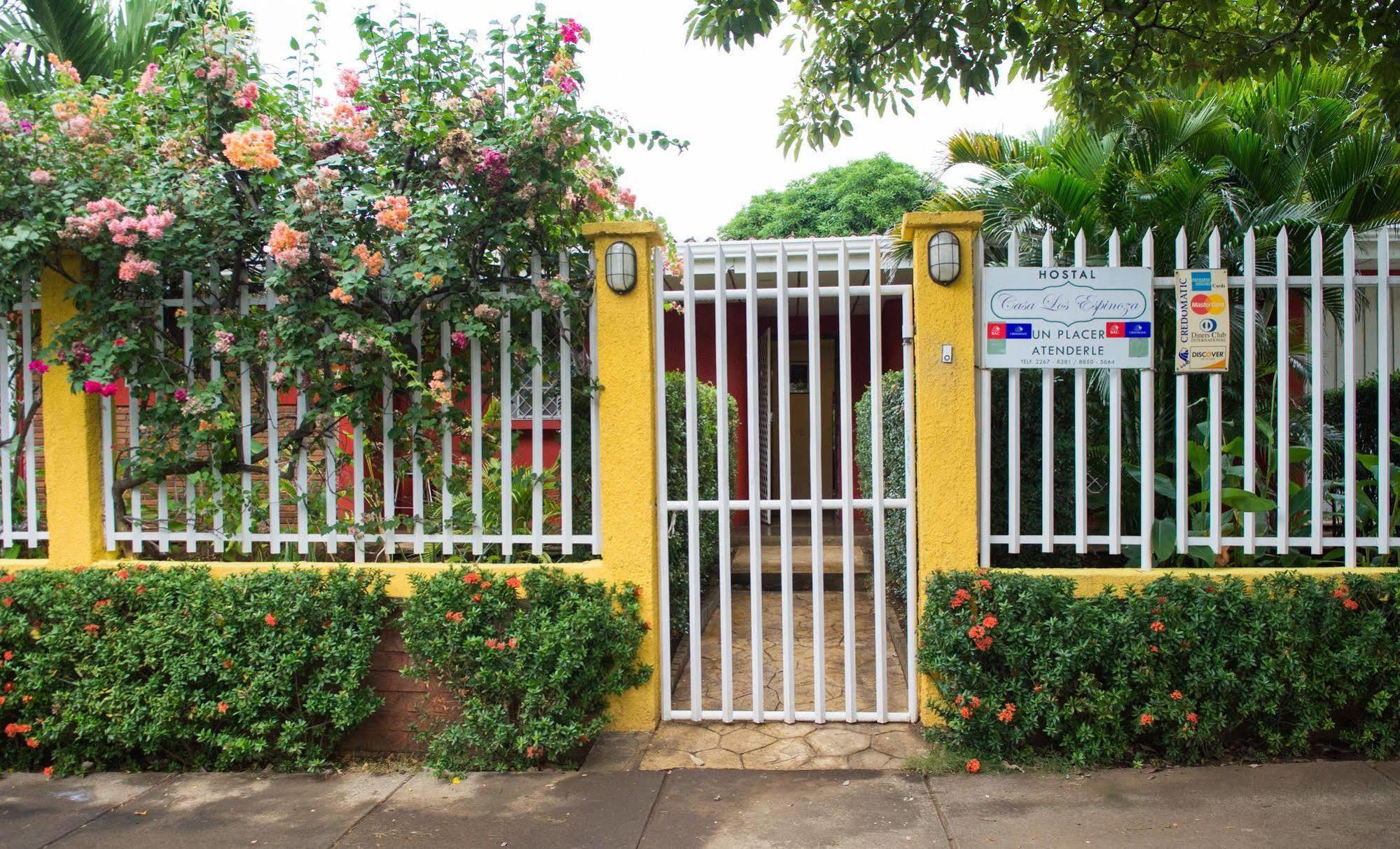 Hostal Casa Los Espinoza Managua Exteriör bild