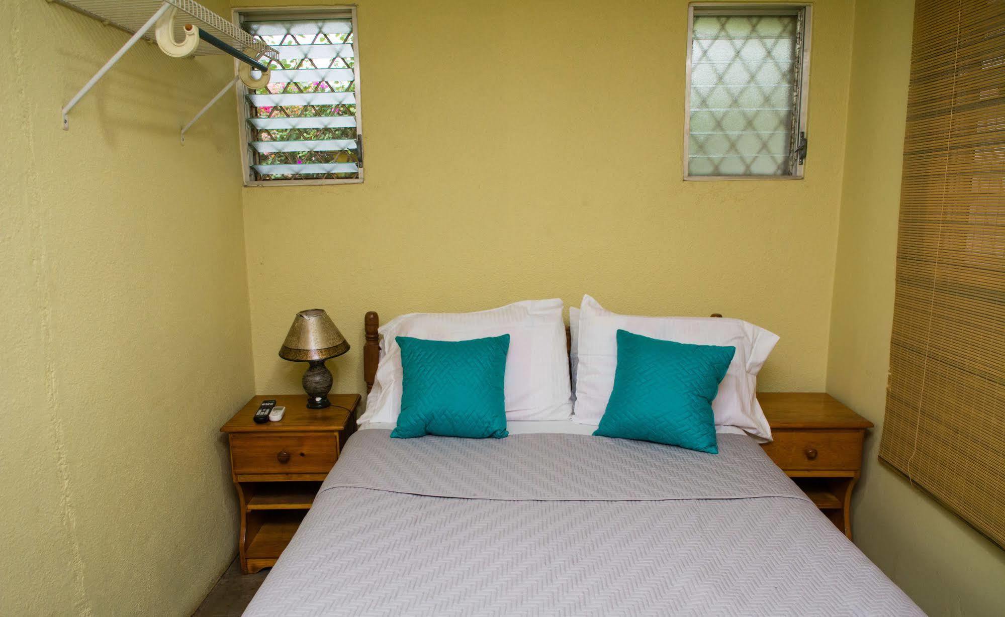 Hostal Casa Los Espinoza Managua Exteriör bild