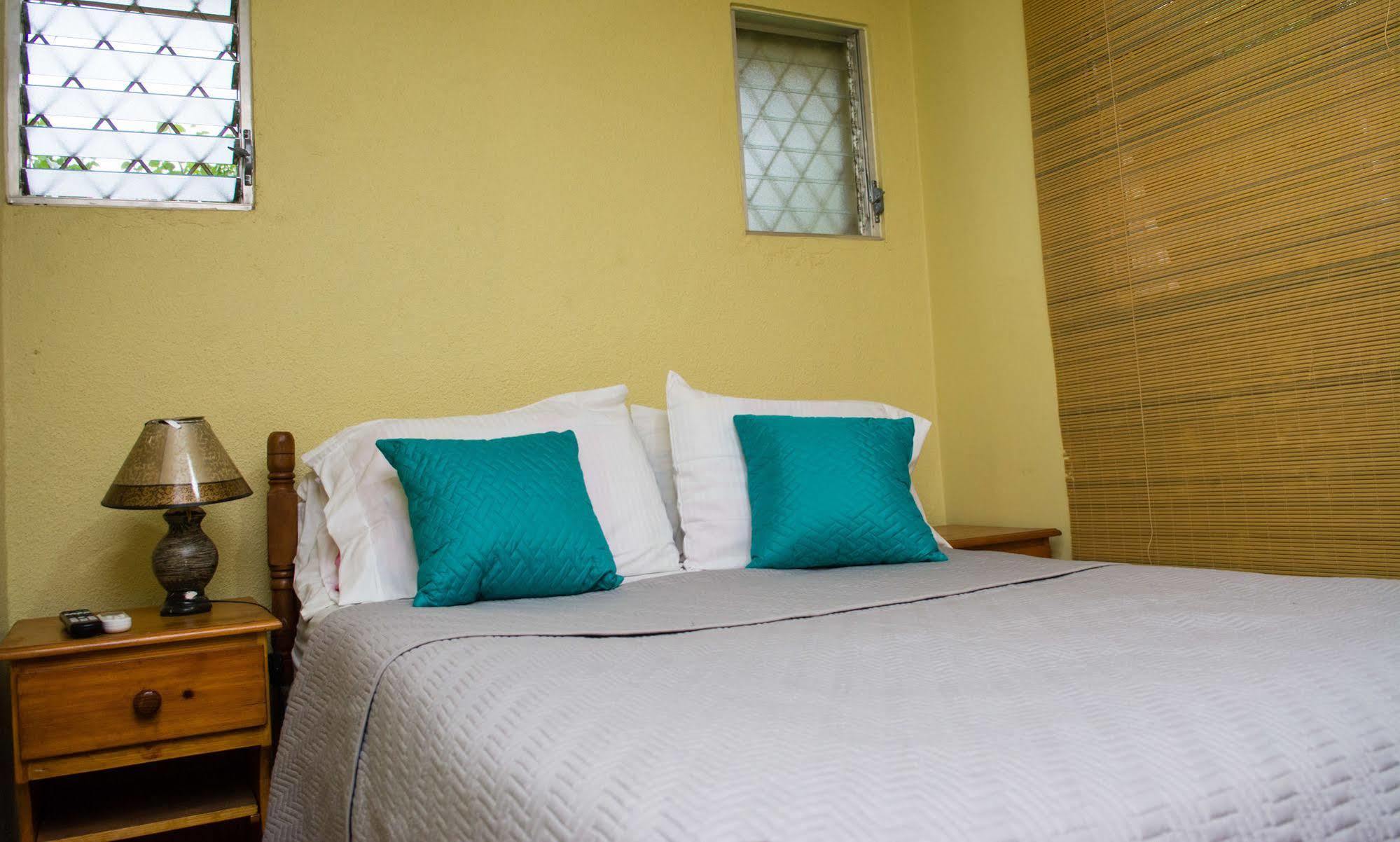 Hostal Casa Los Espinoza Managua Exteriör bild