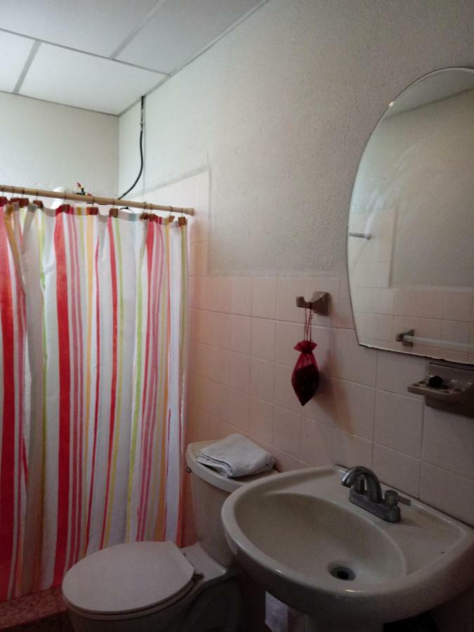 Hostal Casa Los Espinoza Managua Exteriör bild